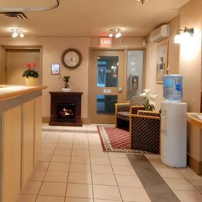 Robson Suites Vancouver 3*,