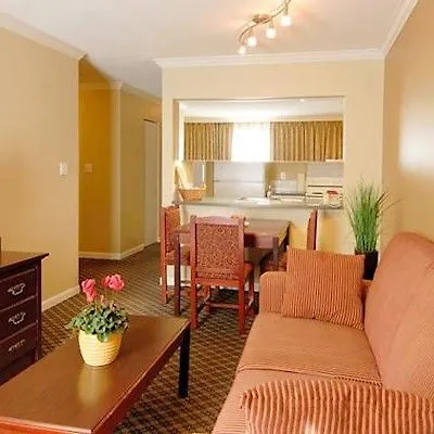 Robson Suites Vancouver Canada