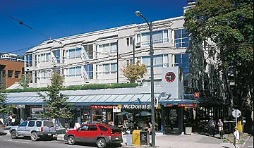 Robson Suites バンクーバー 3*,